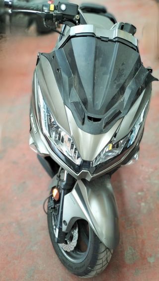 KAWASAKI J300 DESPIECE TOTAL