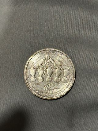 Moneda de plata real madrid 
