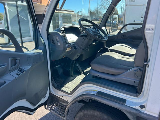 MITSUBISHI CANTER GRUA PORTACOCHES