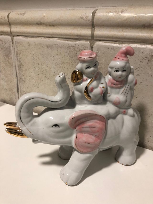 OFERTA elefante de la suerte y figura 2x10