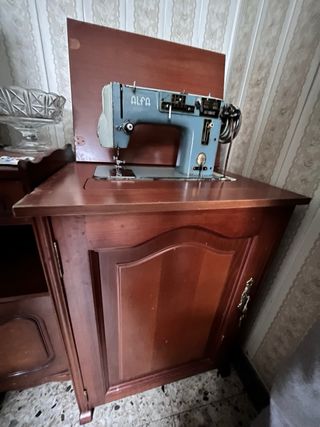 Maquina de coser alfa