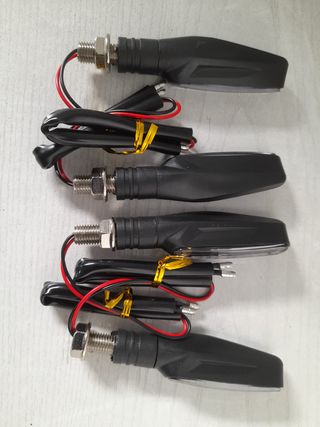 Intermitentes Led dinámicos universales para motos