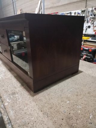 Mueble de televisión de madera maciza
