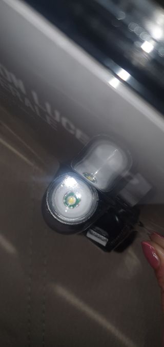 Torcia led ricaricabile idea 🎁