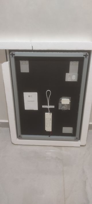 Espejo de baño con luz LED
