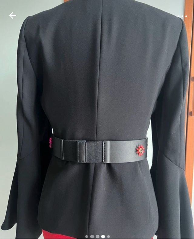 Cintura alta con dettagli 