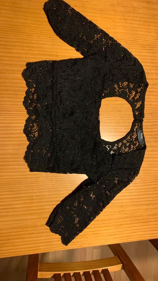 Top de encaje de fiesta negro