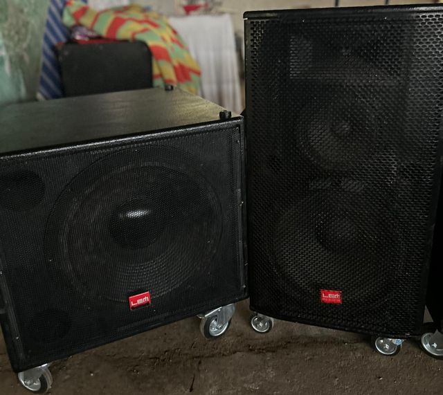 EQUIPO DE MUSICA PROFESIONAL