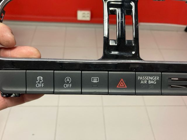 Marco de aireadores y botonera volkswagen polo