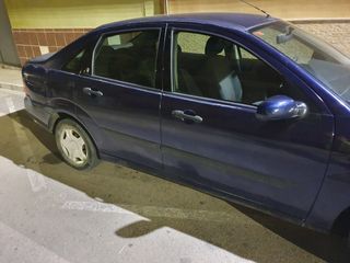 Ford Focus 2000