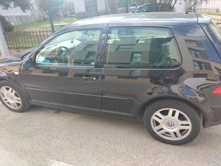 Volkswagen Golf 2003