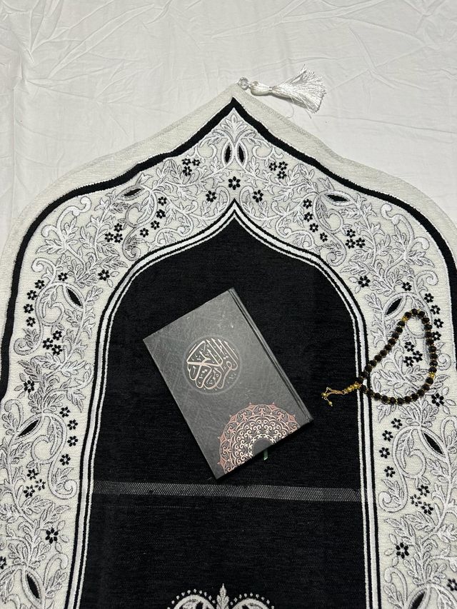 Set Alfombra islam Nueva de rezo/oración de Egipto