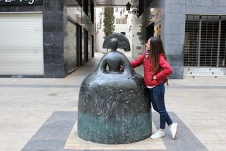 Cazadora acolchada roja Stradivarius