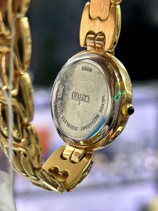 Reloj de pulsera Lotus