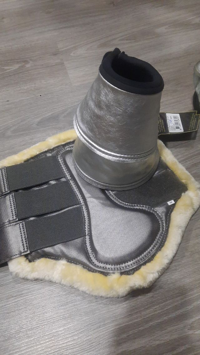 4 PROTECTORES Y CAMPANAS BORREGO GRIS PLATA