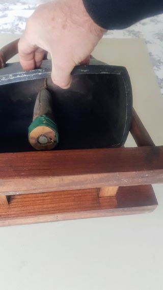 Campana thai da elefante in bronzo .