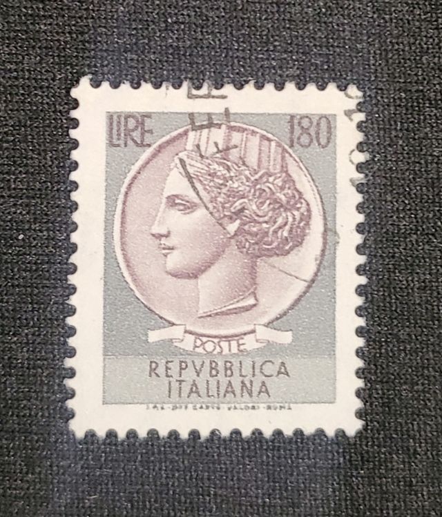 Francobollo 180 Lire Italia Turrita