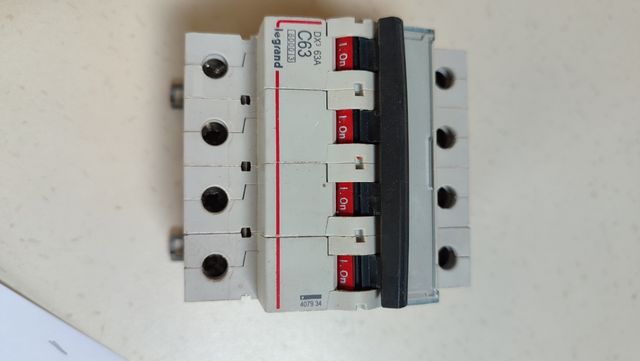 Automático 4p 63A Legrand 