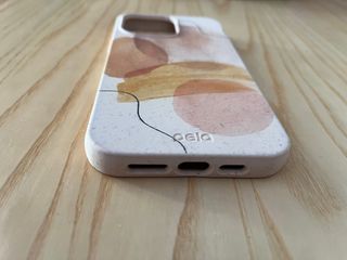 Carcasa iPhone 14 Pro Max (Pela)