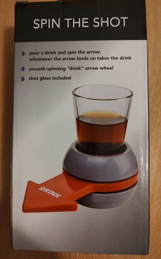 Spin the Shot - party game alcolico, idea regalo