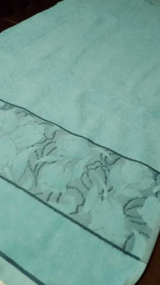 Asciugamani grande e piccola nuova