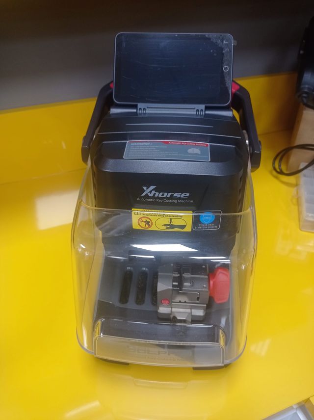 CORTADORA DE LLAVES Xhorse Dolphin XP005L