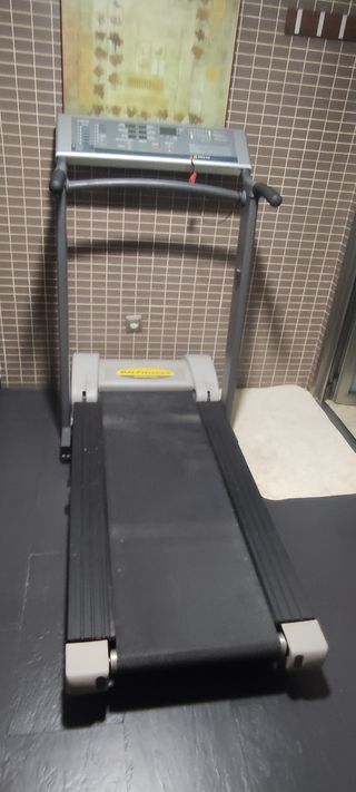 Cinta de correr profesional HB EXPLORER