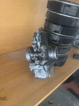Carburador mikuni 24