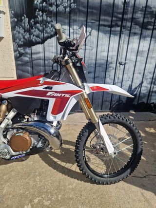 FANTIC XE 300 2T AÑO 25