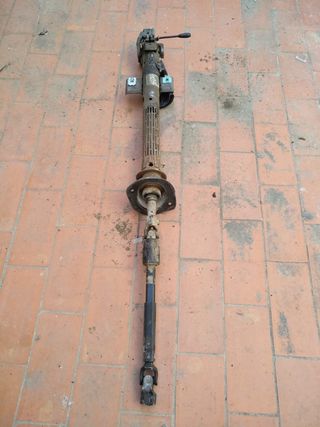 Jeep Cherokee caña dirección