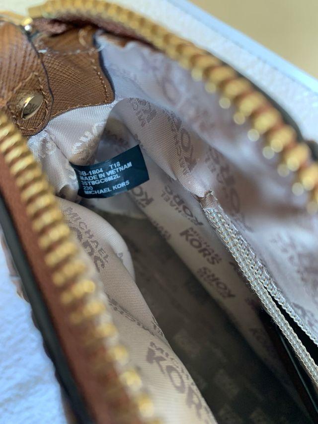 Bolso original Michael Kors Selma. 