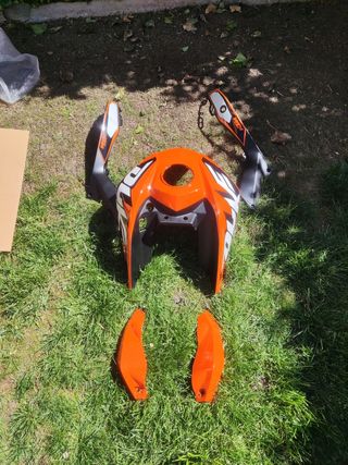 KTM Duke Carenado Original Completo 