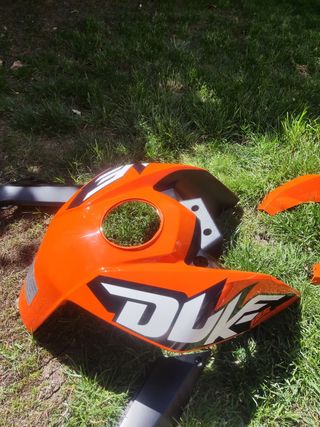 KTM Duke Carenado Original Completo 