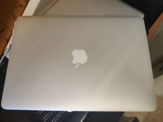 MacBook