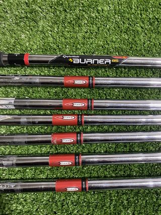Set Varillas hierro golf, Acero Stiff, 85 gramos.