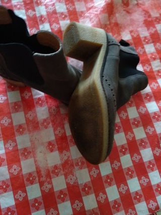 ÚLTIMOS DÍAS,,,,botas , botines,, marrón