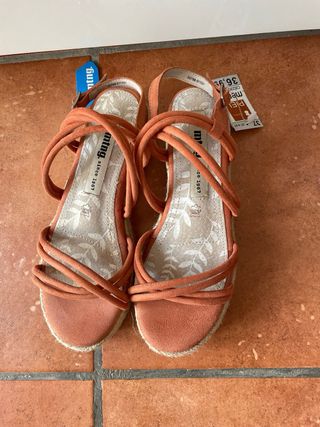 Sandalias Mustang