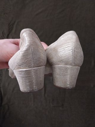 Zapatos mujer piel dorados tacón 4cm t. 36,5/37