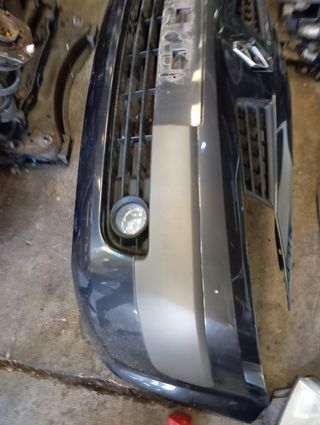 Paragolpe delantero Renault Megane II 2007