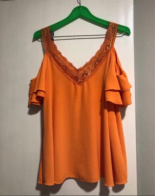 Blusa naranja volantes TU