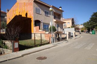 Solar en venta en Argentona Can Barrau 151m2