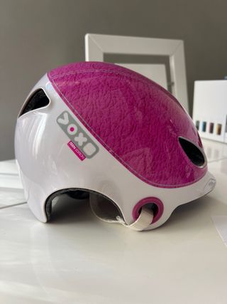 Casco de bici, patinaje para niña