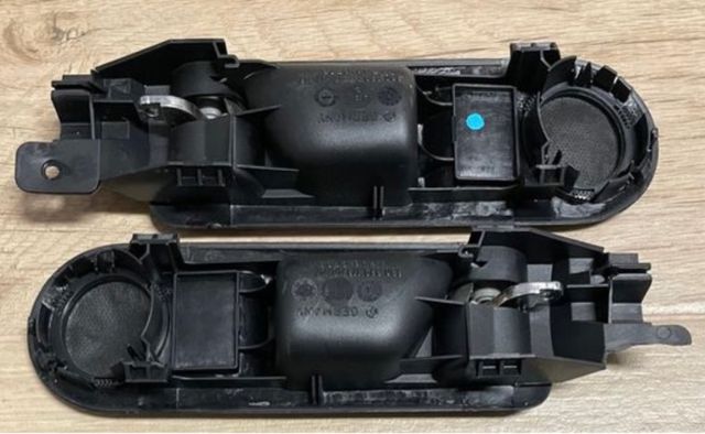 Tiradores traseros int. Golf Mk4