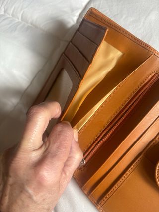 Cartera de mujer de piel