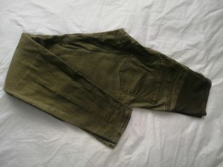 Pantalon caqui de embarazo, HyM. Talla 40
