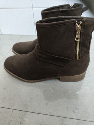 BOTINES BAJOS TALLA 38