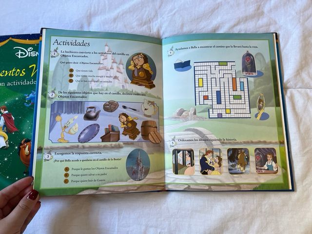 Tres libros de cuentos mágicos de Disney