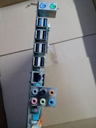 Placa base lga 2011 con xeon E5 2650l v2