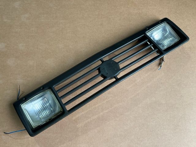 Grelha Farois OPEL CORSA A 1988