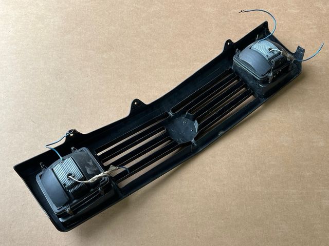 Grelha Farois OPEL CORSA A 1988